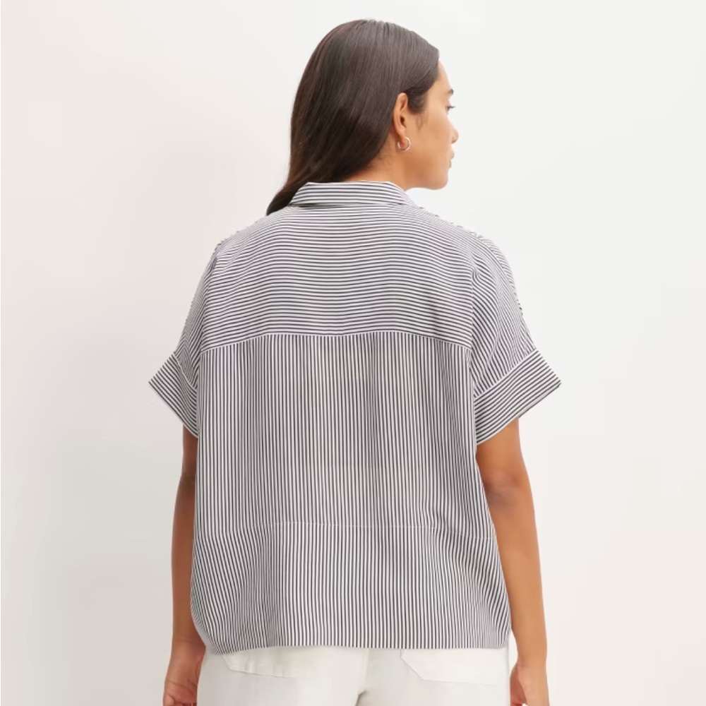 The Washable Clean Silk Short-Sleeve Square Shirt Everlane